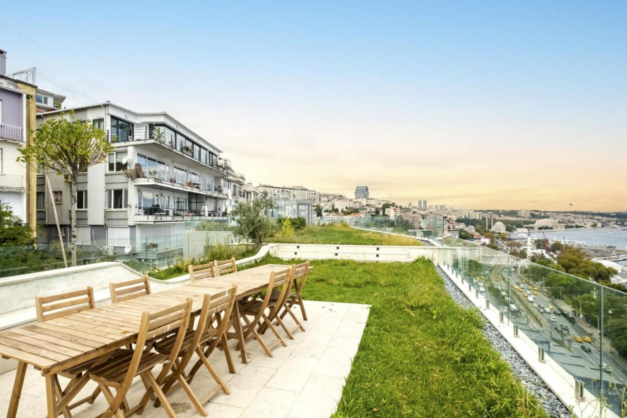 Excellent Flat W 360 Bosphorus View In Cihangir *